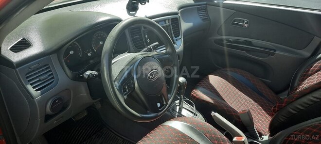 Kia Rio 2010, 122,000 km - 1.4 л - Bakı