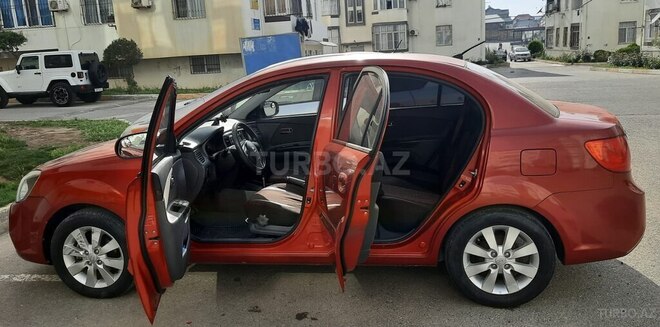 Kia Rio 2010, 122,000 km - 1.4 л - Bakı