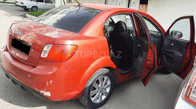 Kia Rio 2010, 122,000 km - 1.4 л - Bakı