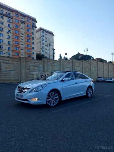 Hyundai Sonata-7