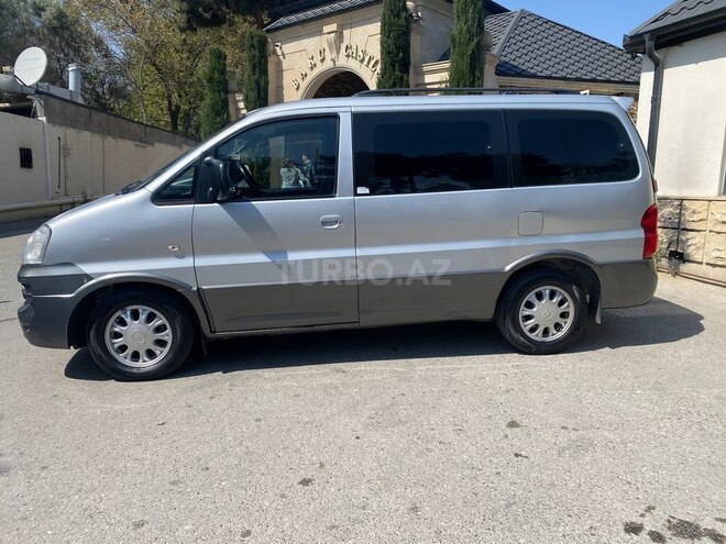 Hyundai H-1 2013, 450,000 km - 2.4 l - Bakı