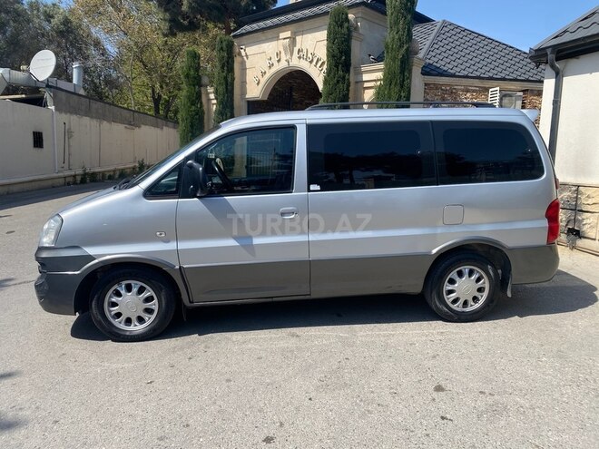 Hyundai H-1 2013, 450,000 km - 2.4 l - Bakı