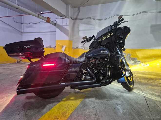 Harley-Davidson FLHX Street Glide 2016, 30,103 km - 1.9 l - Bakı