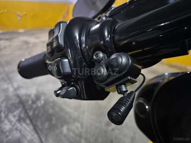 Harley-Davidson FLHX Street Glide 2016, 30,103 km - 1.9 l - Bakı