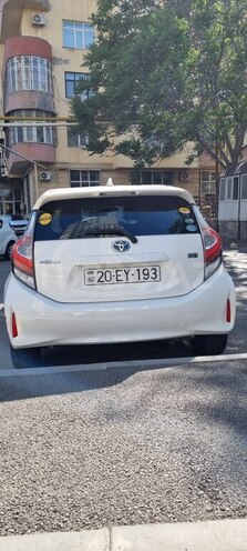 Toyota Aqua 2017, 176,000 km - 1.5 l - Bakı