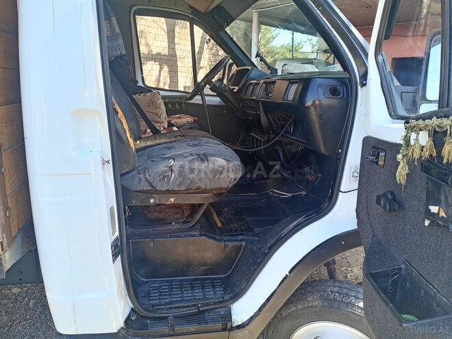 GAZ 330202-740 1998, 128,500 km - 2.4 l - Sabirabad