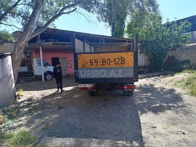 GAZ 330202-740 1998, 128,500 km - 2.4 l - Sabirabad