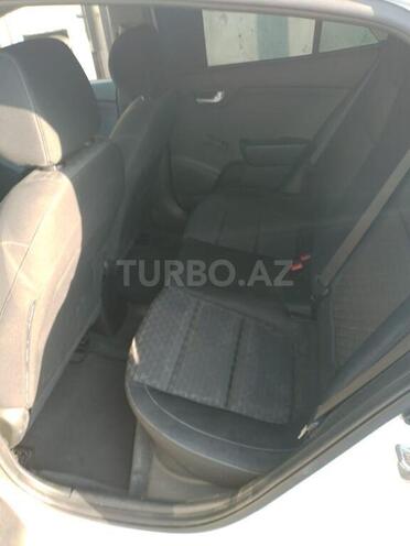 Kia Rio 2017, 95,000 km - 1.6 l - Bakı