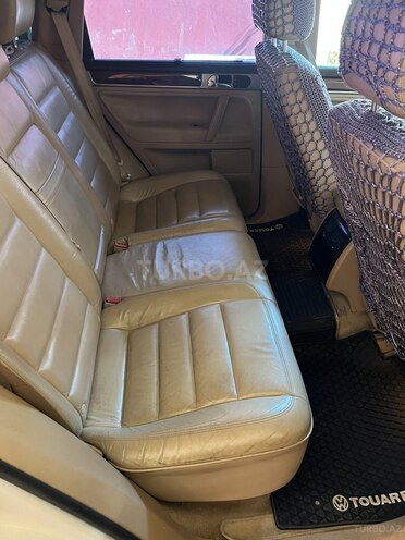 Volkswagen Touareg 2004, 290,000 km - 3.2 л - Bakı