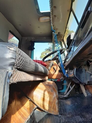 KamAz 55111 1980, 961,940 km - 11.0 l - Bakı