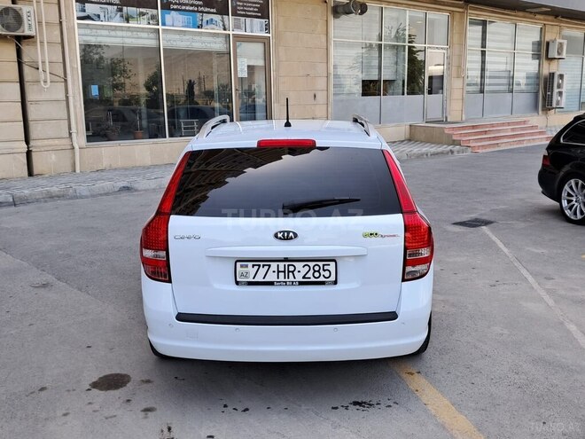 Kia  2011, 215,250 km - 1.6 l - Bakı