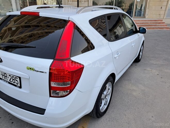 Kia  2011, 215,250 km - 1.6 l - Bakı