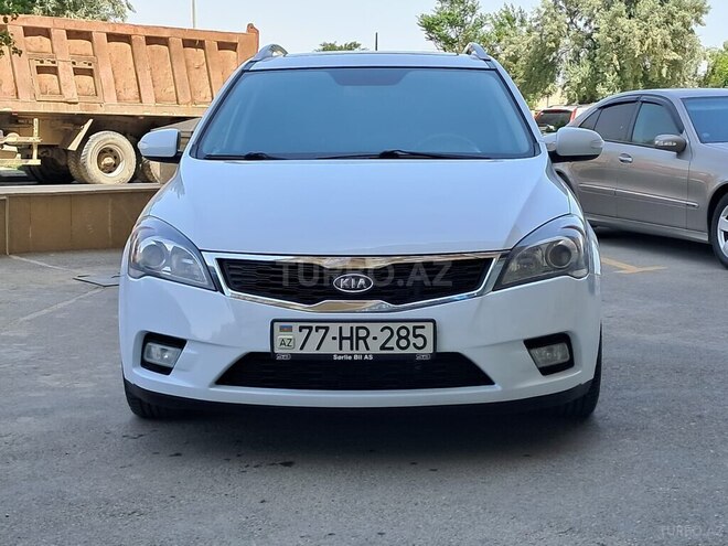 Kia  2011, 215,250 km - 1.6 l - Bakı