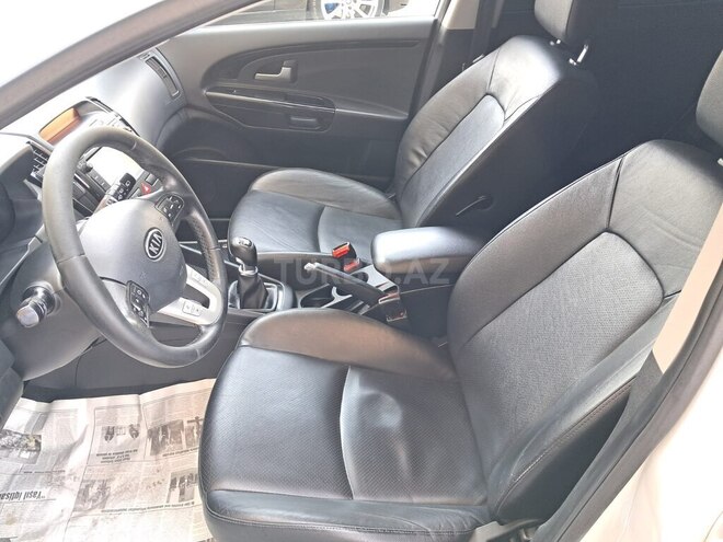 Kia  2011, 215,250 km - 1.6 l - Bakı
