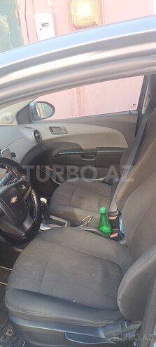 Chevrolet Aveo-7
