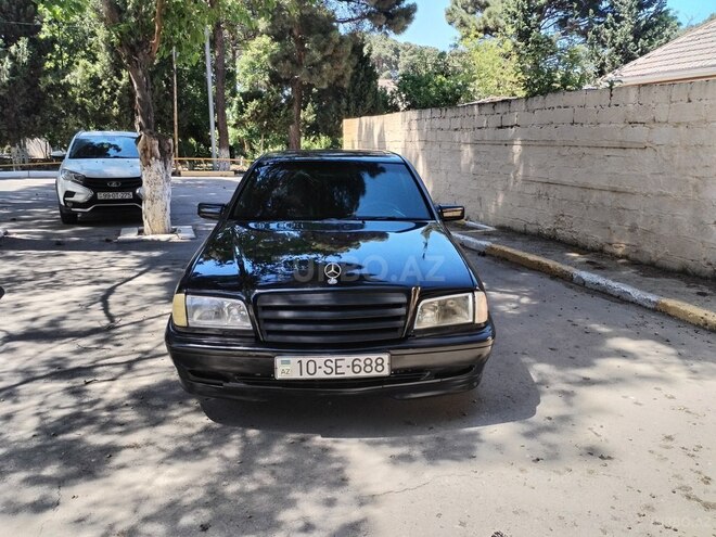 Mercedes C 240 1998, 310,000 km - 2.4 l - Sumqayıt
