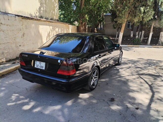 Mercedes C 240 1998, 310,000 km - 2.4 l - Sumqayıt