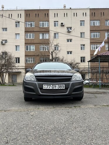 Opel Astra 2009, 190,000 km - 1.8 l - Bakı