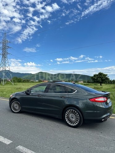 Ford Fusion (North America) 2015, 169,000 km - 2.0 л - Qax