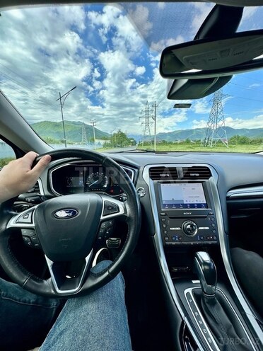 Ford Fusion (North America) 2015, 169,000 km - 2.0 л - Qax
