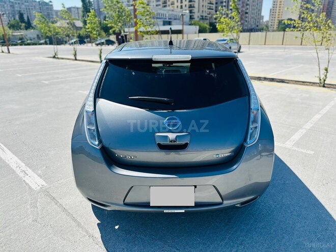 Nissan Leaf 2015, 37,300 km - 0.0 l - Bakı