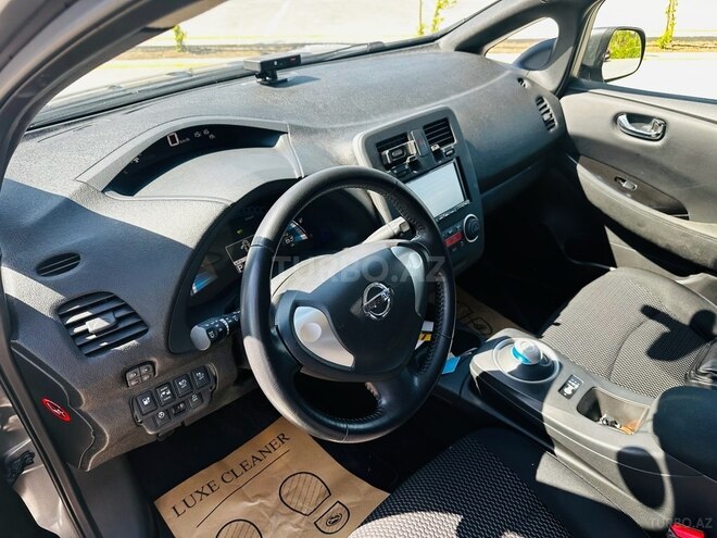 Nissan Leaf 2015, 37,300 km - 0.0 l - Bakı