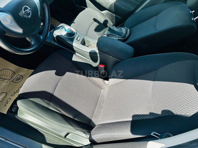 Nissan Leaf 2015, 37,300 km - 0.0 l - Bakı