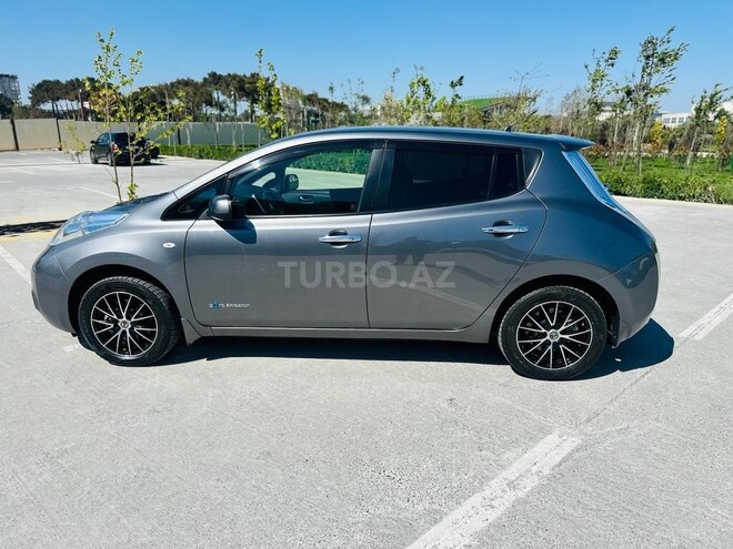 Nissan Leaf 2015, 37,300 km - 0.0 l - Bakı