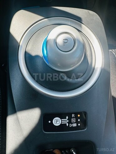 Nissan Leaf 2015, 37,300 km - 0.0 l - Bakı