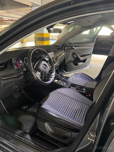 Skoda Octavia 2024, 26,990 km - 1.6 l - Bakı