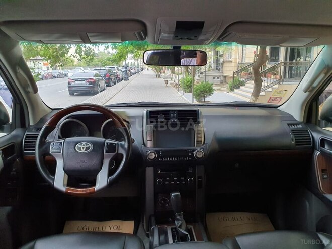 Toyota Land Cruiser Prado 2010, 231,000 km - 2.7 л - Bakı