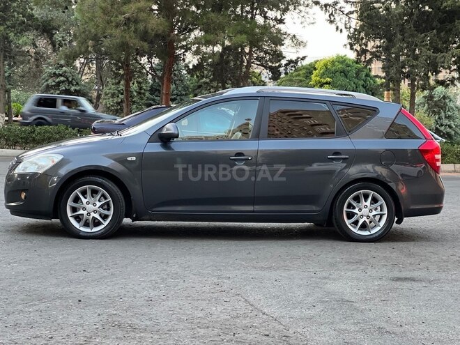 Kia Ceed 2009, 265,000 km - 1.6 л - Bakı