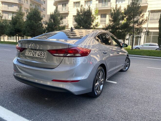Hyundai Elantra 2016, 113,820 km - 2.0 л - Bakı