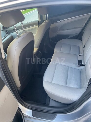 Hyundai Elantra 2016, 113,820 km - 2.0 л - Bakı