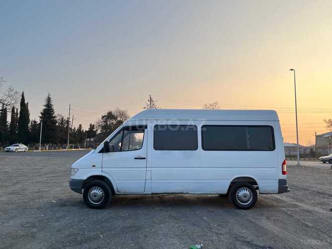 Mercedes Sprinter 208 1999, 520,000 km - 2.9 l - Zaqatala