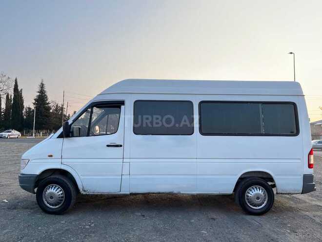 Mercedes Sprinter 208 1999, 520,000 km - 2.9 l - Zaqatala