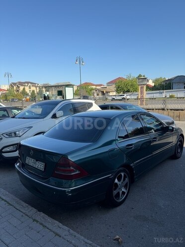 Mercedes C 220 d 2001, 317,800 km - 2.2 л - Bakı