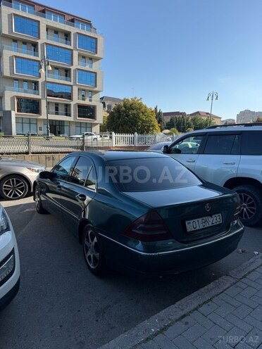 Mercedes C 220 d 2001, 317,800 km - 2.2 л - Bakı