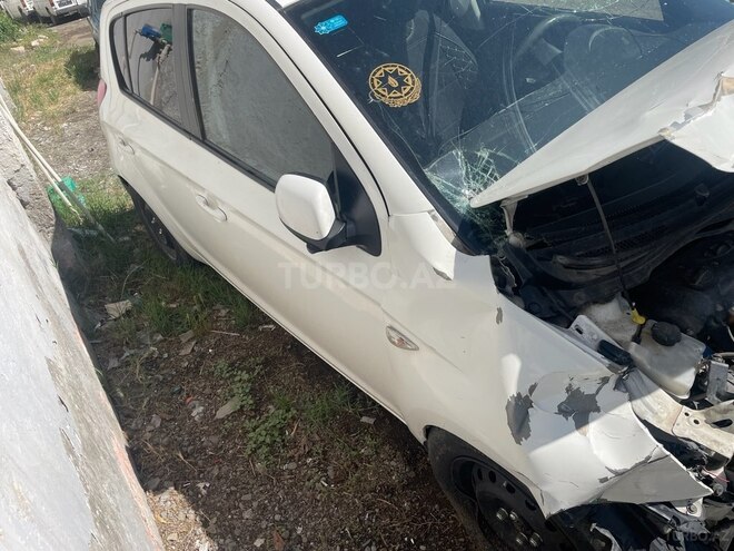 Hyundai i20 2011, 220,000 km - 1.4 l - Gəncə
