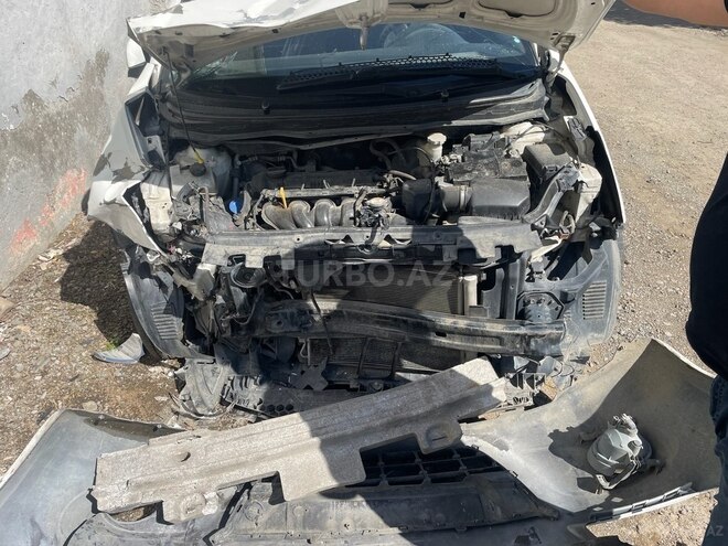 Hyundai i20 2011, 220,000 km - 1.4 l - Gəncə