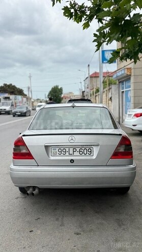 Mercedes C 220 1995, 550,000 km - 2.2 л - Bakı