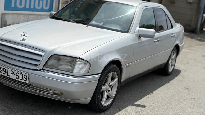 Mercedes C 220 1995, 550,000 km - 2.2 л - Bakı