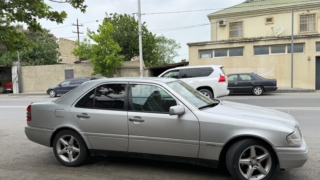 Mercedes C 220 1995, 550,000 km - 2.2 л - Bakı