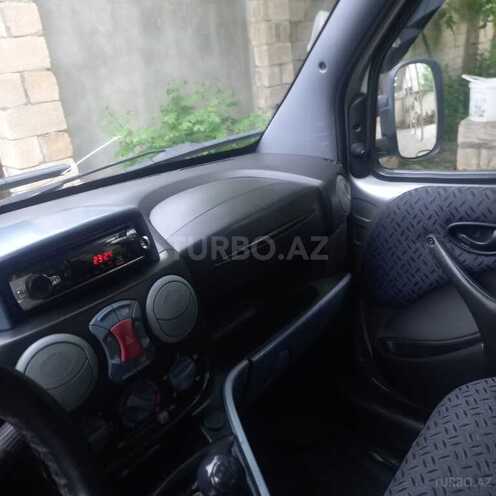 Fiat Doblo 2005, 267,000 km - 1.9 l - Şamaxı