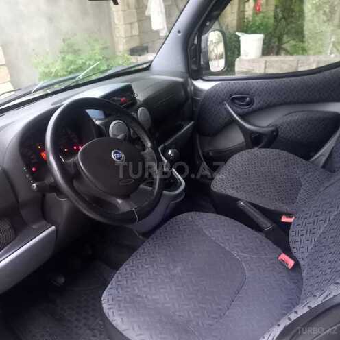 Fiat Doblo 2005, 267,000 km - 1.9 l - Şamaxı
