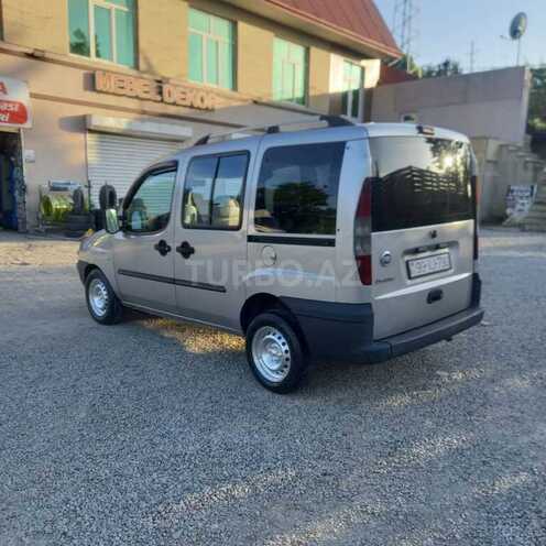 Fiat Doblo 2005, 267,000 km - 1.9 l - Şamaxı