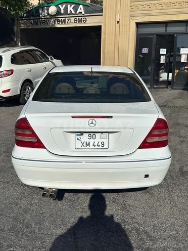 Mercedes C 240 2000, 289,650 km - 2.4 l - Bakı