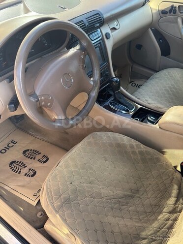 Mercedes C 240 2000, 289,650 km - 2.4 l - Bakı