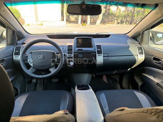 Toyota Prius 2009, 358,000 km - 1.5 л - Bakı