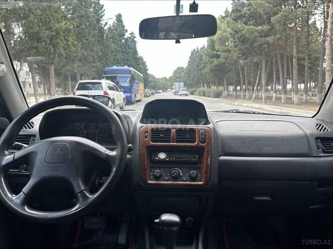 Mitsubishi Pajero io 1999, 327,500 km - 1.8 л - Sumqayıt